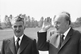 Kdr Jnos Ceausescuval 1977-ben